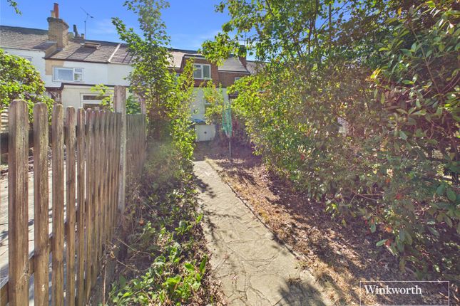 35, Blenheim Gardens, Reading photo 2
