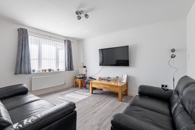 38 Colby Drive, Great Yarmouth photo 4