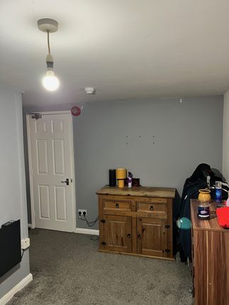Flat 1,, 6 Gladstone Terrace, Bridlington photo 4