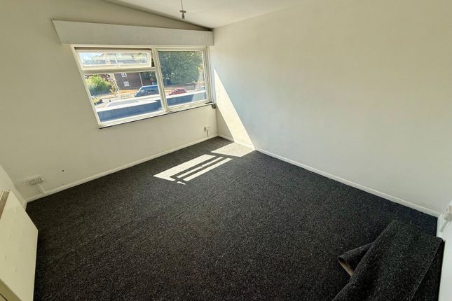 Flat 1, 8, Wimpson Lane, Hampshire photo 4