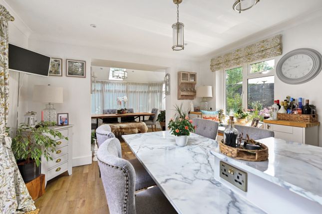 83, Yeovil Road, Sandhurst photo 4