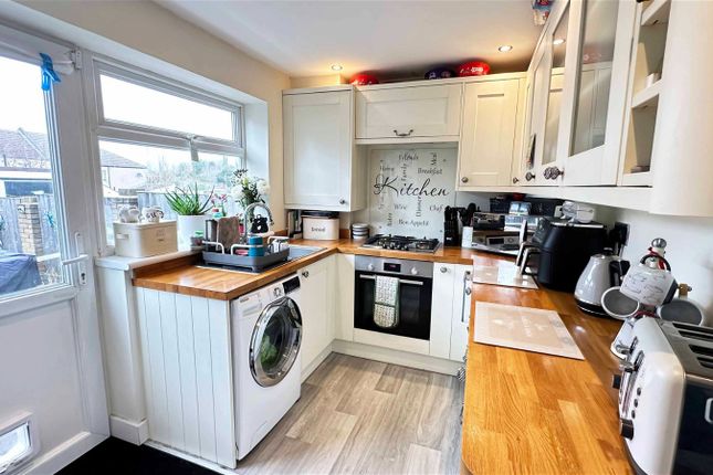 End terrace house for sale in Providence Street, Greenhithe