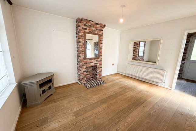 75 Wittenham Way, London photo 3