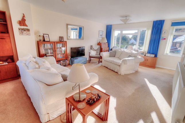 5 New Road, High Wycombe photo 2