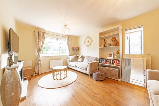 Deane Close, Sittingbourne photo 2