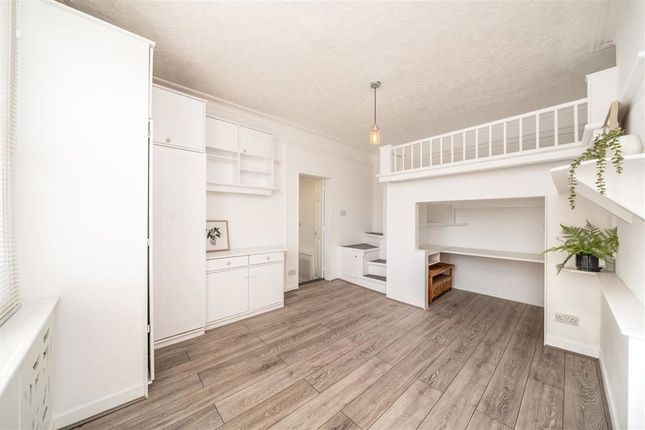 17A, Claremont Road, London photo 4