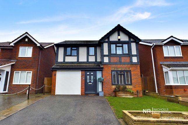 Thumbnail Detached house for sale in Arnold Drive, Chessington, Surrey.