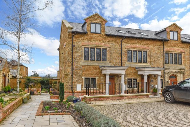 Thumbnail Mews house for sale in Vineyard Gardens, Brxiworth, Northampton