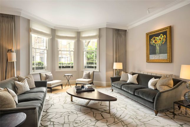 14, Hyde Park Gate, London photo 2