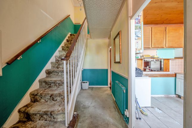18, Maddock Way, London photo 4