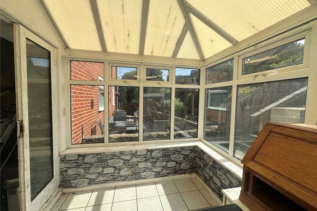 37, Butterbowl Drive, West Yorkshire photo 3