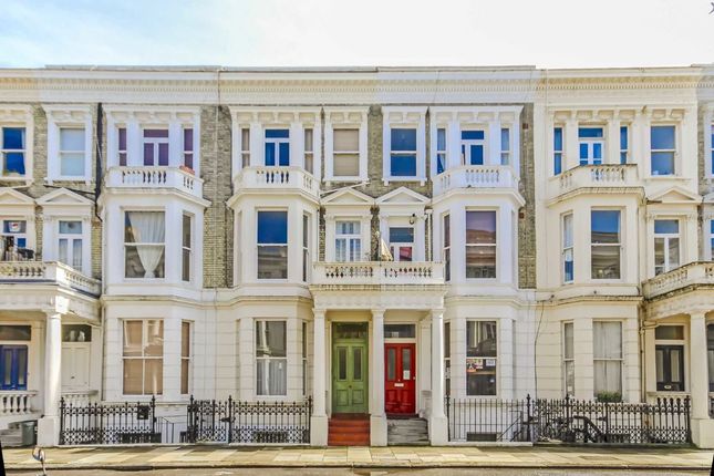 Flat to rent in Fairholme Road, London