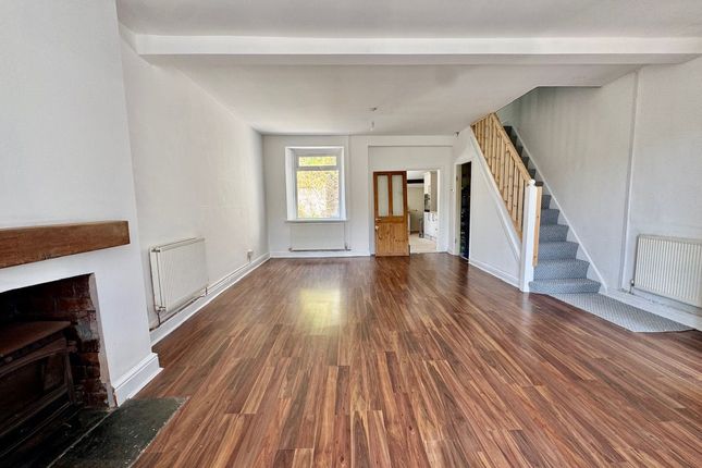 3, Banalog Terrace, Blackwood photo 2