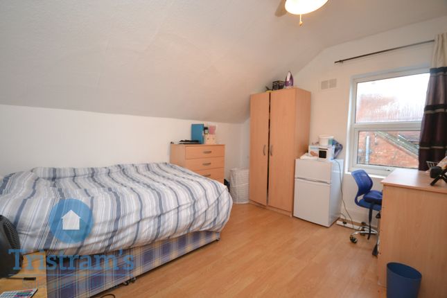 Room to rent in Room 8, George Road, West Bridgford
