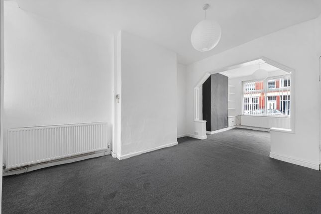 11, Harold Avenue, Manchester photo 2