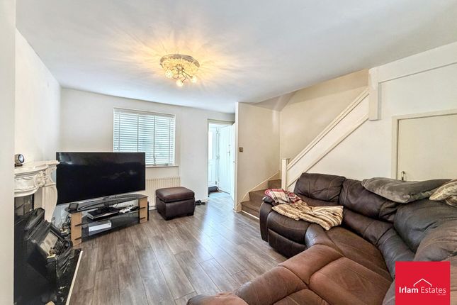 6 Annisdale Close, Manchester photo 3