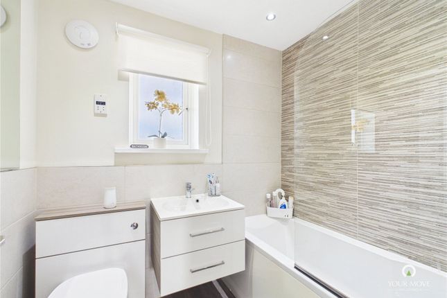 16, Milburn Drive, Tyne and Wear photo 3