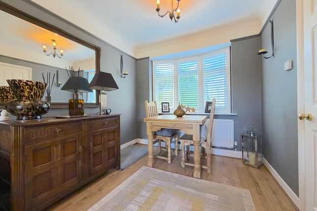32, Birch Avenue, Cannock photo 3