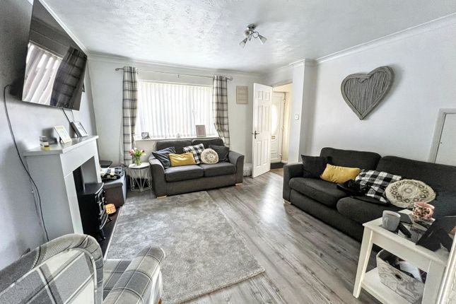6 Bickley Close, Runcorn photo 3