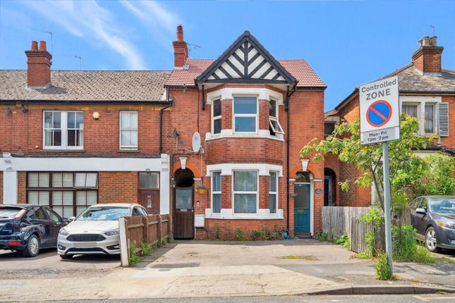 2-bed flat on 24, Hallowell Road, Northwood, £350,000