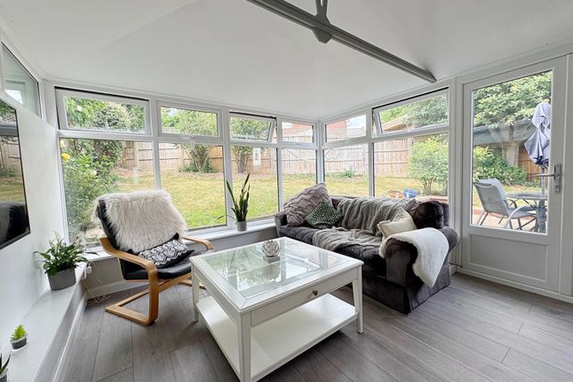 32, Sturley Close, Kenilworth photo 3