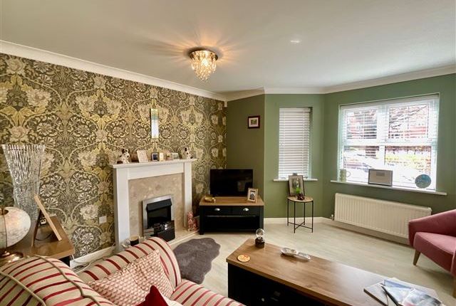84, Pickard Drive, Sheffield photo 2