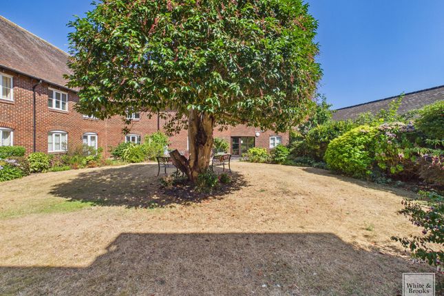Flat 6, Rose Court St. Cyriacs, Chichester photo 4