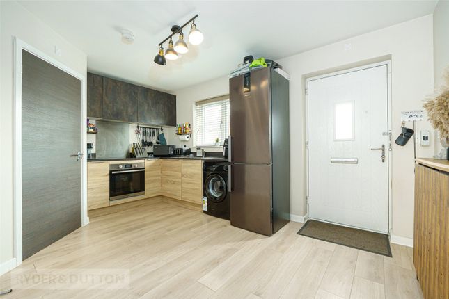 5, Lapwing Close, West Yorkshire photo 4