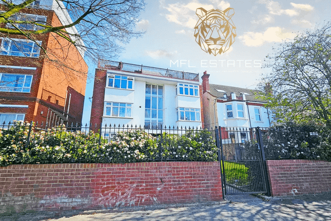 Flat 5, Terry Lodge, 680, London Road, Thornton Heath photo 3