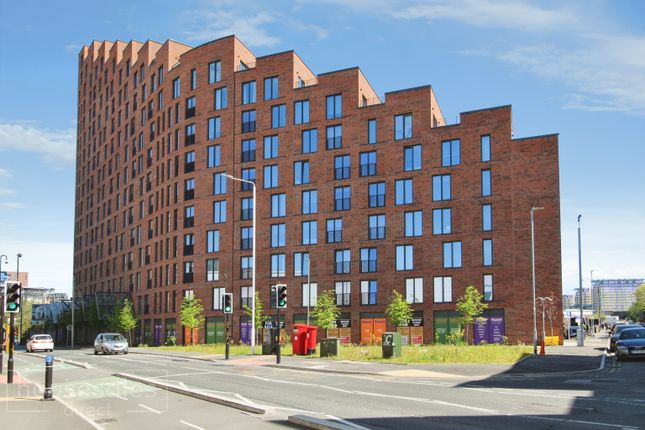 1-bed flat on Flat 152, Springwell Gardens, Leeds, £145,000
