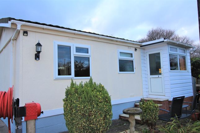 1 bed mobile/park home for sale in Hutton Park, Hutton Moor Lane, West Wick, Weston-Super-Mare BS24