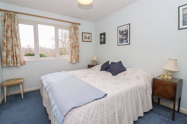 Detached house for sale in Fair View, Alresford