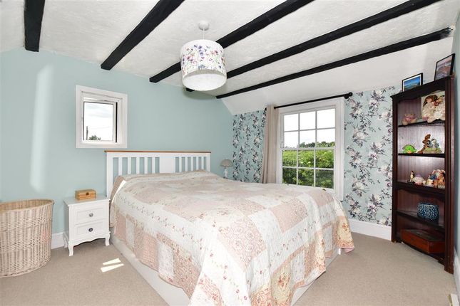 Thumbnail Cottage for sale in Way Hill, Minster, Ramsgate, Kent