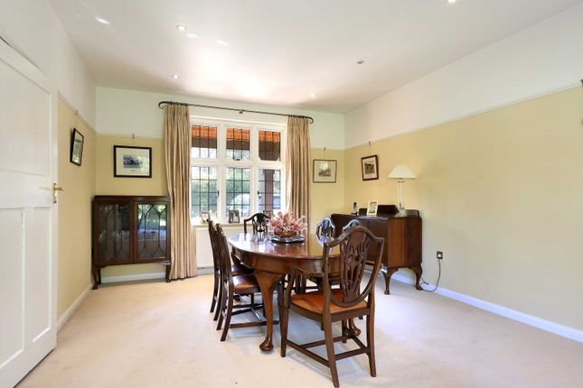 55, Ledborough Lane, Beaconsfield photo 5