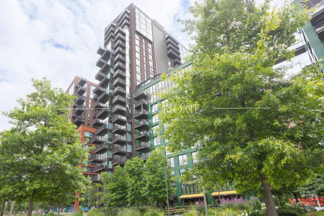Thumbnail Flat for sale in Viaduct Gardens, Legacy Building