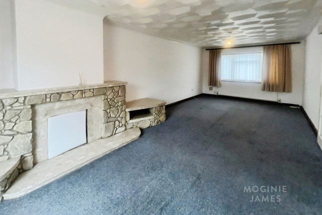 136, Burnham Avenue, Cardiff photo 2