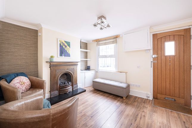 22, Akeman Street, TRING photo 2