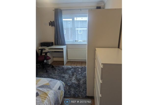 Thumbnail Room to rent in Tyes Court, Northampton