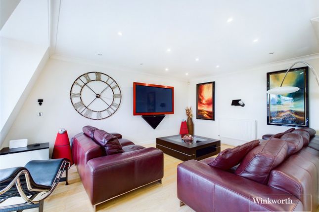 15 Oyster Wharf,, Crane Wharf, Berkshire photo 2
