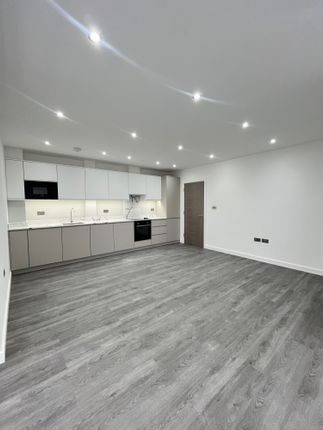 Flat 9, 15 Rushden Gardens, London photo 4