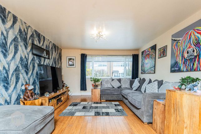 46 Shireburn Avenue, Bolton photo 2