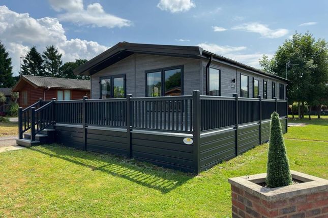 2-bed caravan on 20, Vale of York Country Park, Sherriff Hutton Road, York, £165,000