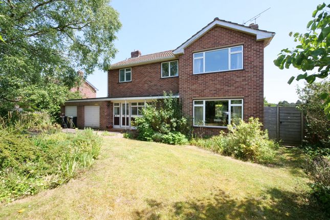 9, Ridge Way, Sherborne, Dorset - No Onward Chain photo 2