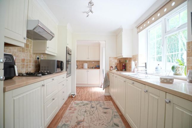 76a, Hatfield Broadoaks Road, Takeley photo 4