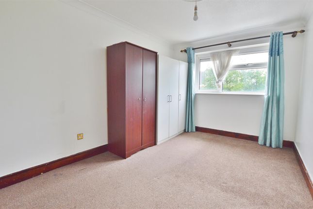 27A, Newchurch Road, Slough photo 3