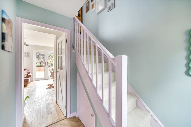 10 Southgate Court,, Upper Rissington, Gloucestershire photo 3
