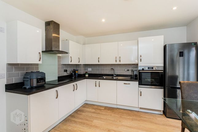 2 Dunmail Close, Manchester photo 2