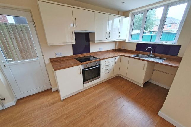 168, Addison Road, Rugby photo 4
