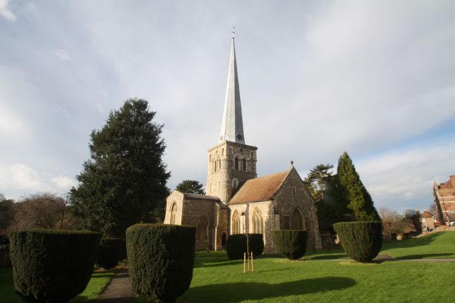 2, Figtree Hill, Hemel Hempstead photo 2