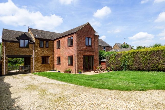 Ambercote Spring Lane, Banbury photo 2